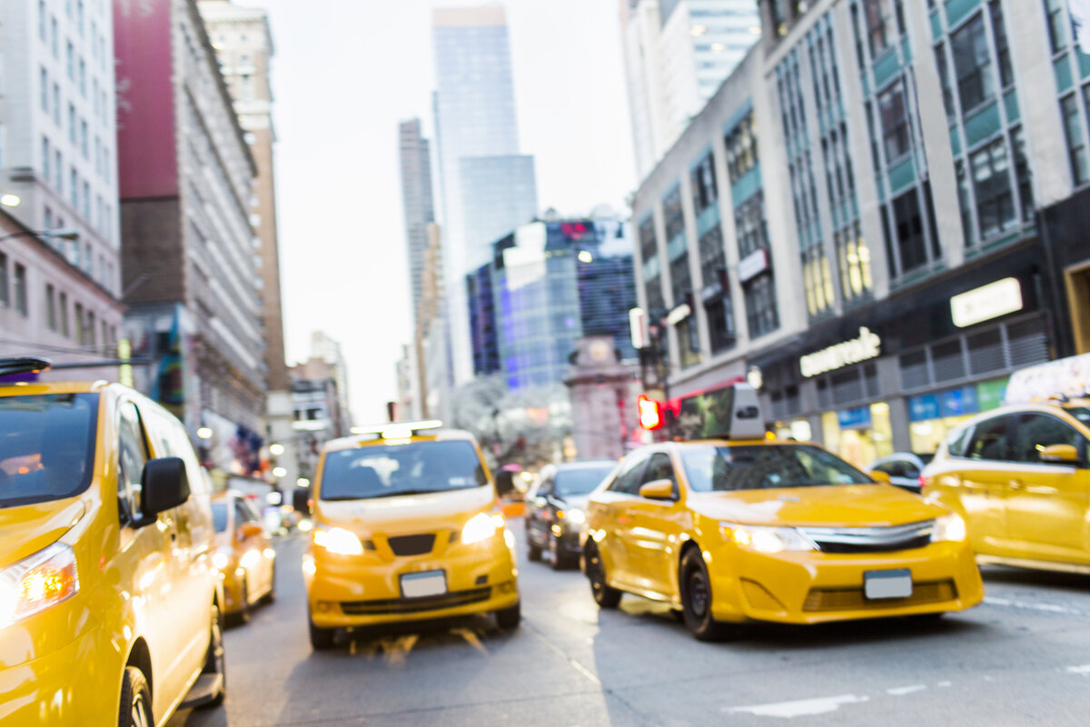 Hogyan inthetsz le egy taxit New Yorkban?